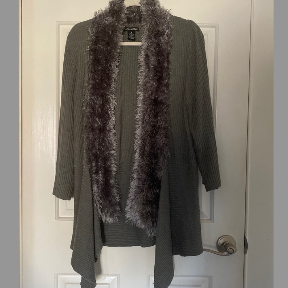 Grey Cardigan with Faux Fur